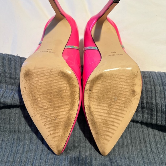 Nine West neon pink pumps - Picture 3 of 4